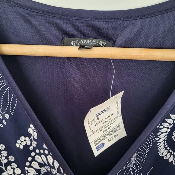 Floral Paisley Maxi Dress NWT - Picture 3 of 7